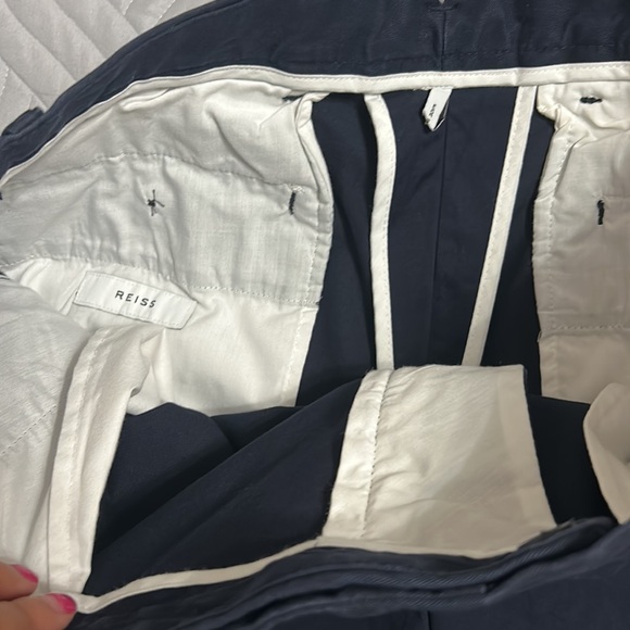 Reiss women’s bermudas - Picture 3 of 3